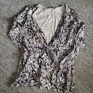 Ladies sweater size large